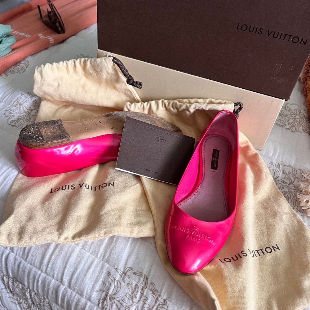 Luis Vuitton ballerina flat